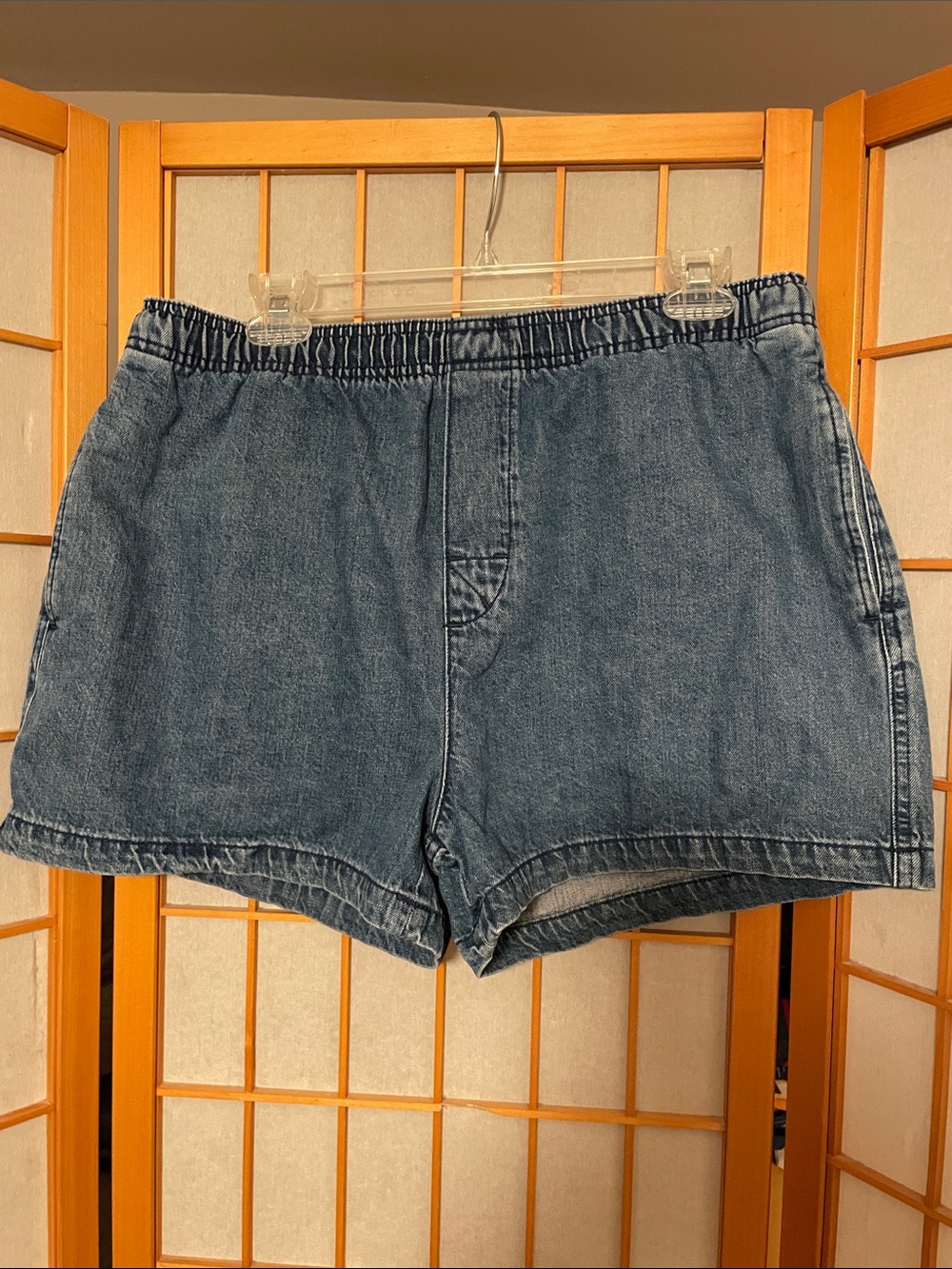 ZARA Pull On Women's Denim Elastic Waist Shorts Medium Wash Size L W32 Pockets